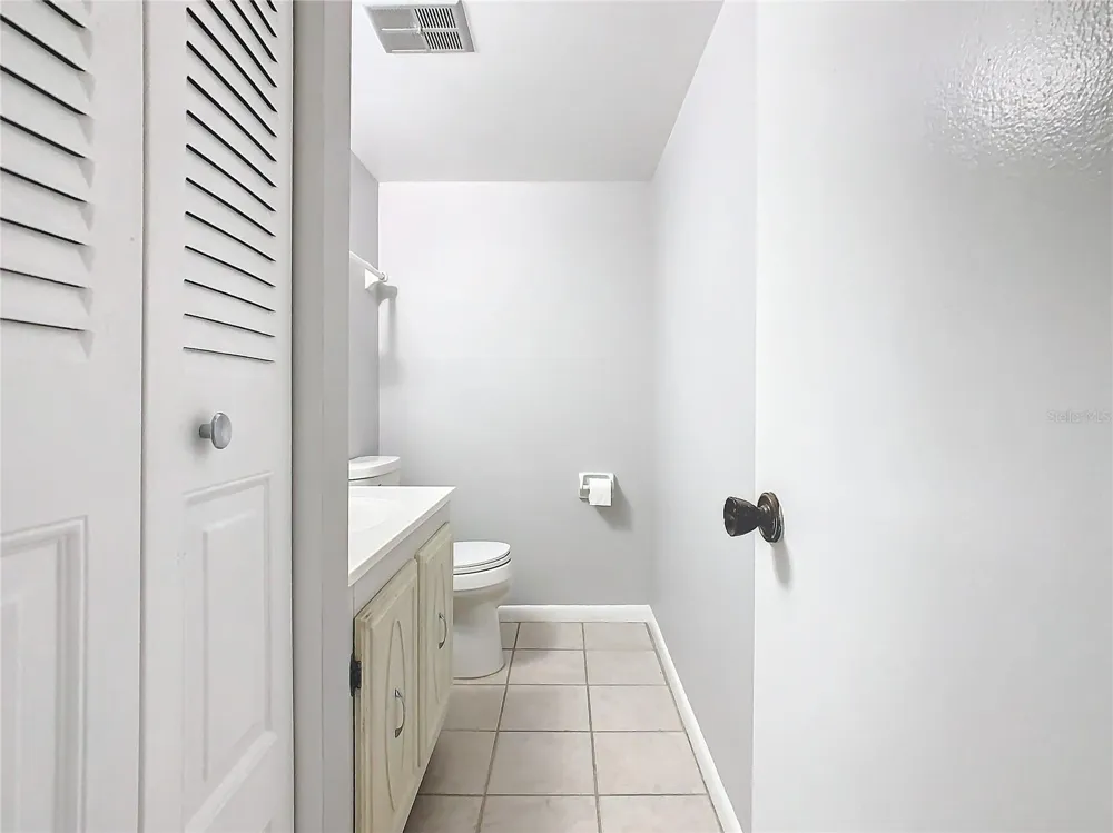1130 LAKE PARKER AVENUE #A302 Lakeland, FL 33805