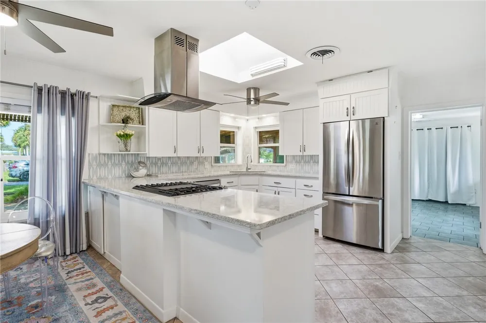 113 Palmetto Avenue Fulton, TX 78358