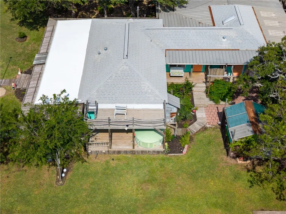 113 Palmetto Avenue Fulton, TX 78358