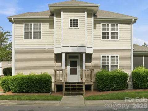 921 Ashworth Drive