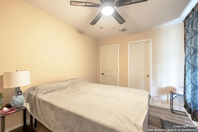 472 County Road 6723 Natalia, TX 78059