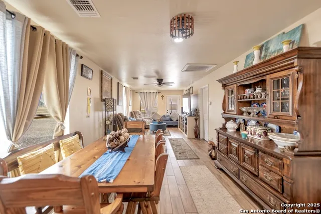 472 County Road 6723 Natalia, TX 78059