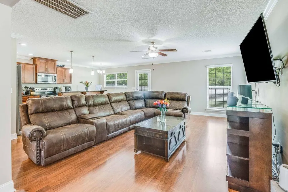 1200 Cypress Fall Circle Hinesville, GA 31313