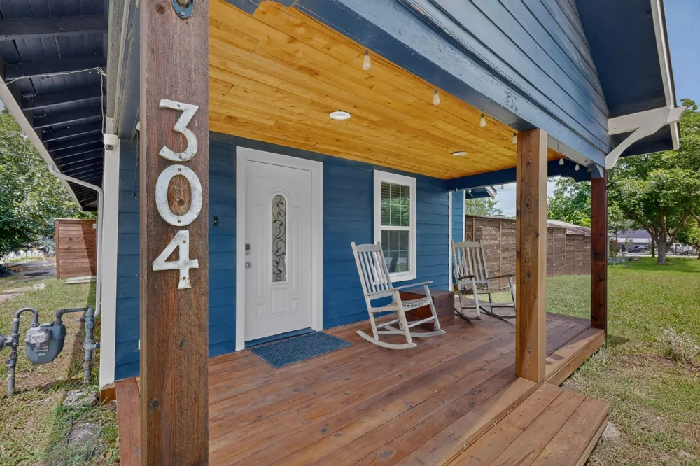304 E County Line Road Royse City, TX 75189