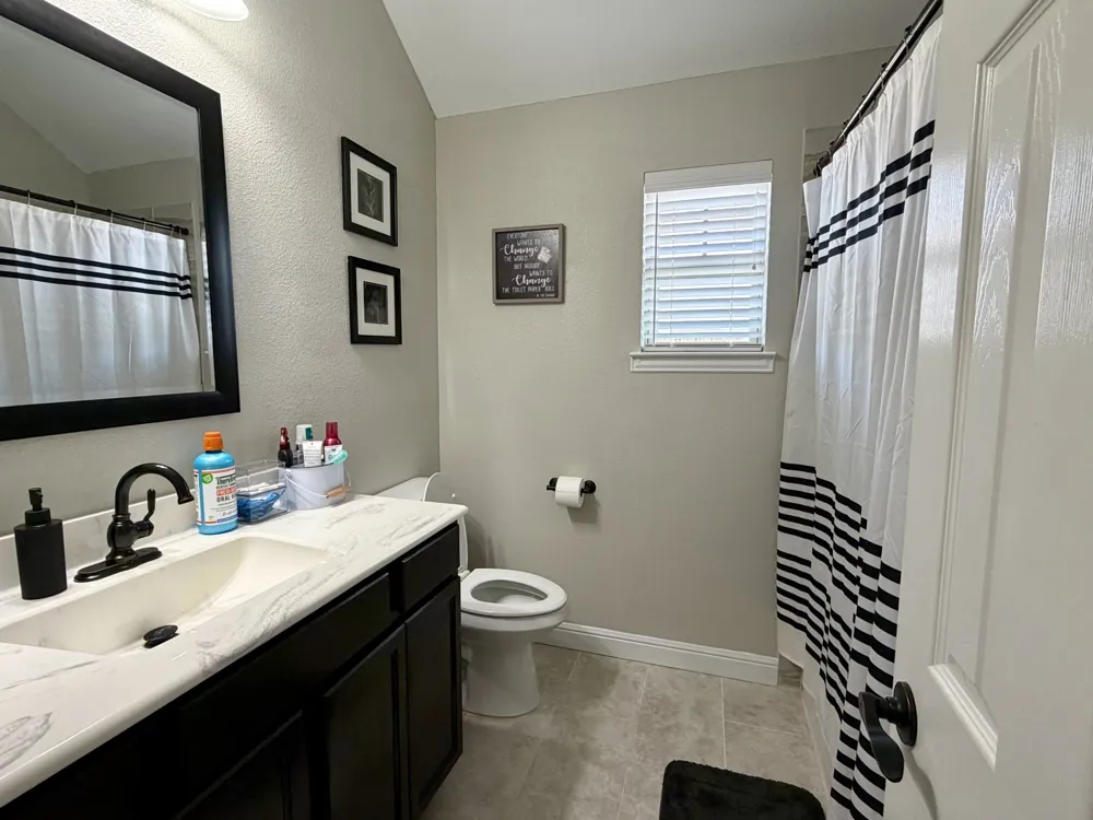 2105 Stonegate Boulevard Bridgeport, TX 76426