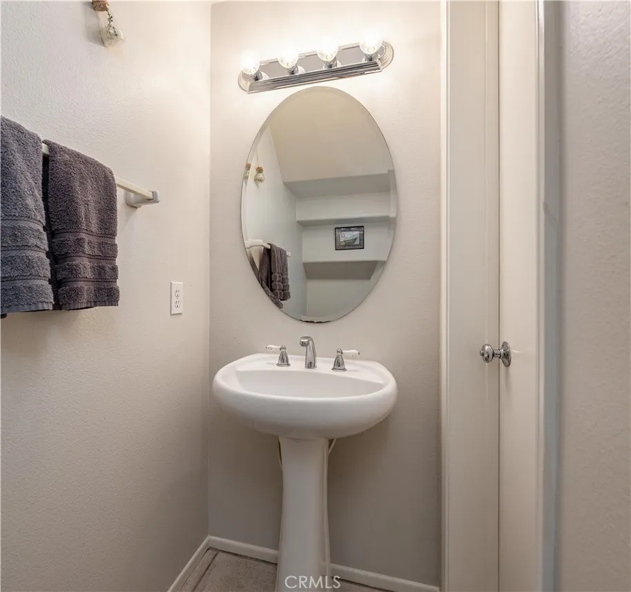 7 Medici Aisle Irvine, CA 92606