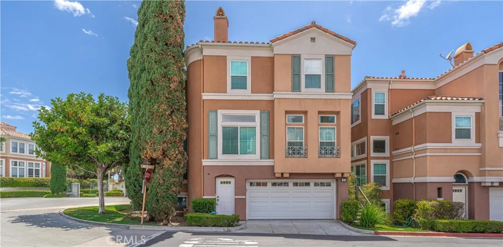 7 Medici Aisle Irvine, CA 92606