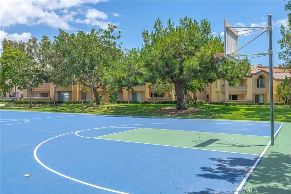 7 Medici Aisle Irvine, CA 92606