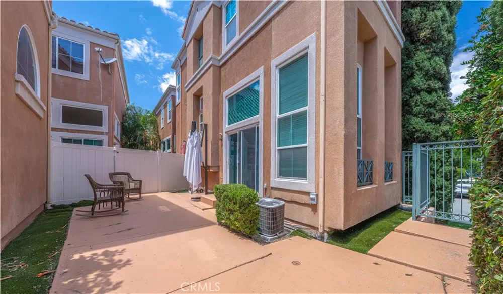 7 Medici Aisle Irvine, CA 92606
