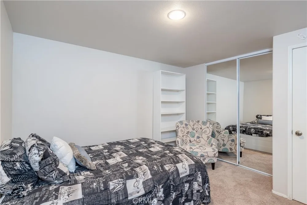 7 Medici Aisle Irvine, CA 92606