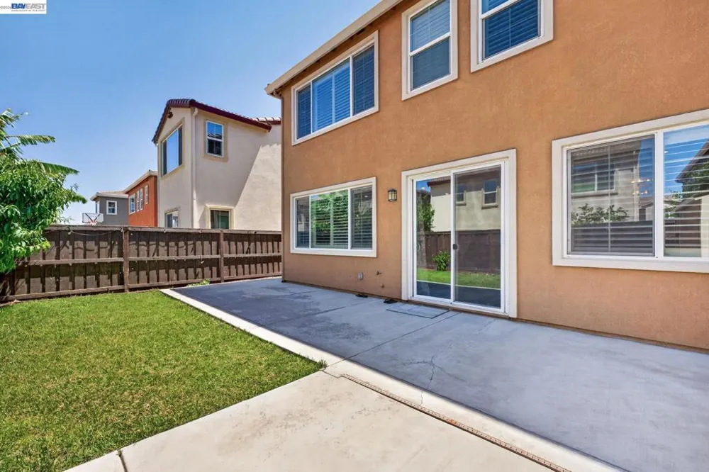 455 Leonardo Way Mountain House, CA 95391