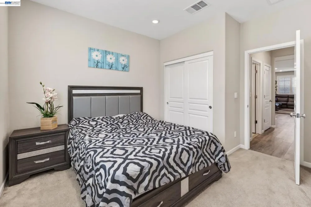 455 Leonardo Way Mountain House, CA 95391