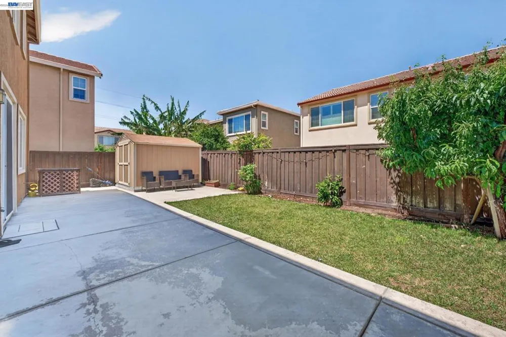 455 Leonardo Way Mountain House, CA 95391