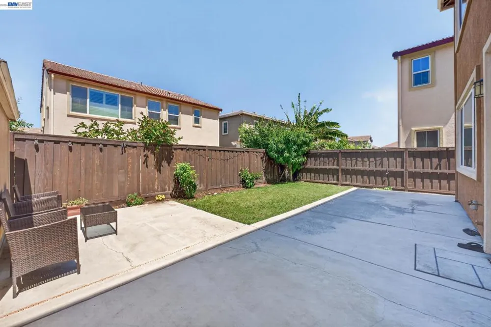 455 Leonardo Way Mountain House, CA 95391