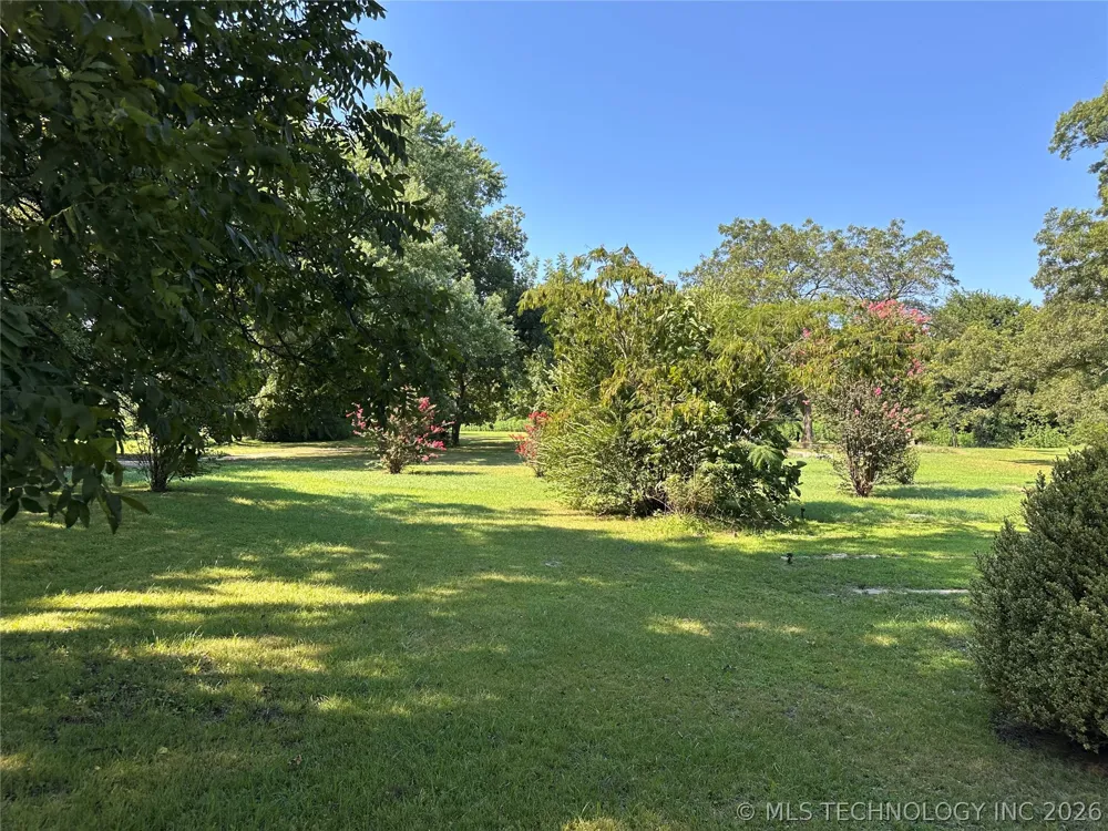 220 Collins Stonewall, OK 74871