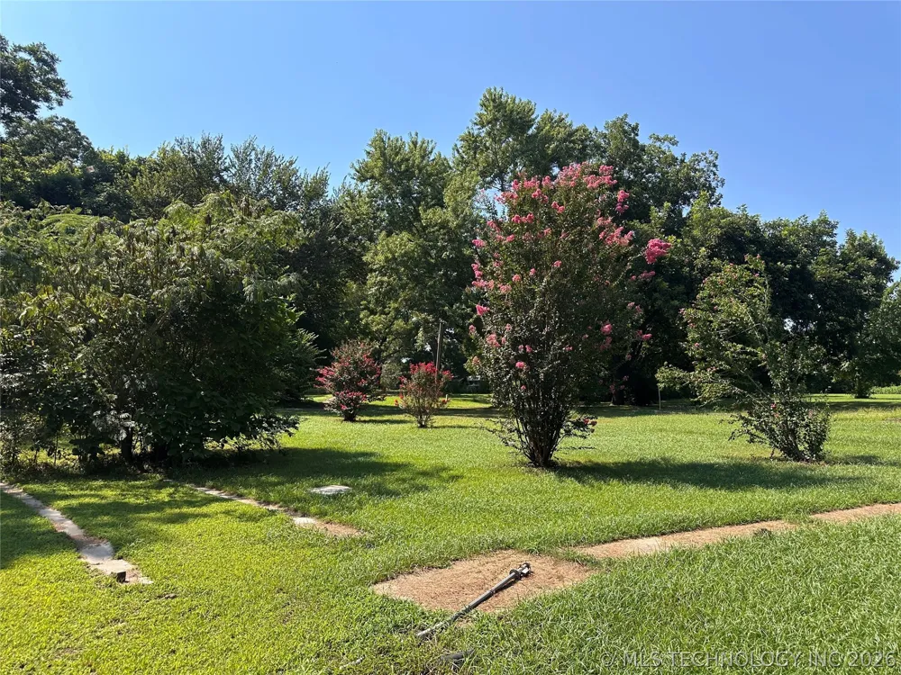 220 Collins Stonewall, OK 74871