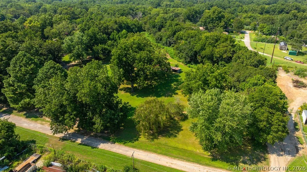 220 Collins Stonewall, OK 74871