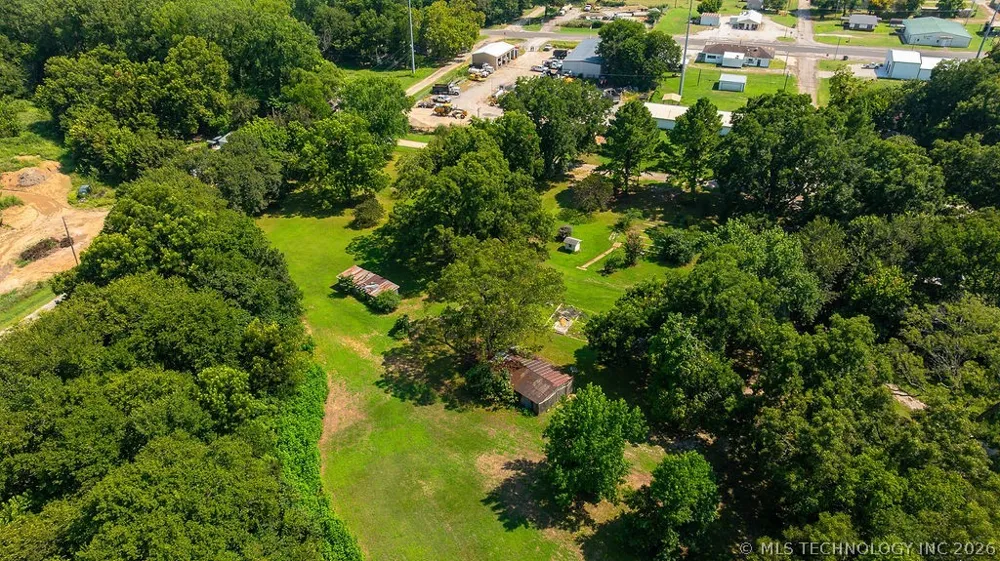 220 Collins Stonewall, OK 74871