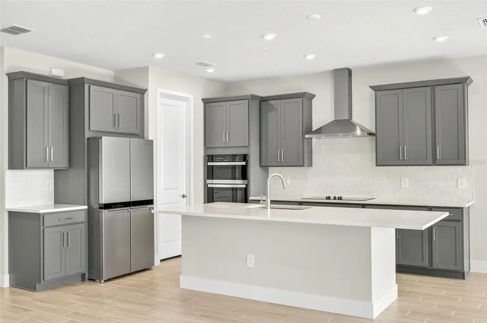 17420 MOONFLOWER DRIVE #201 Venice, FL 34293