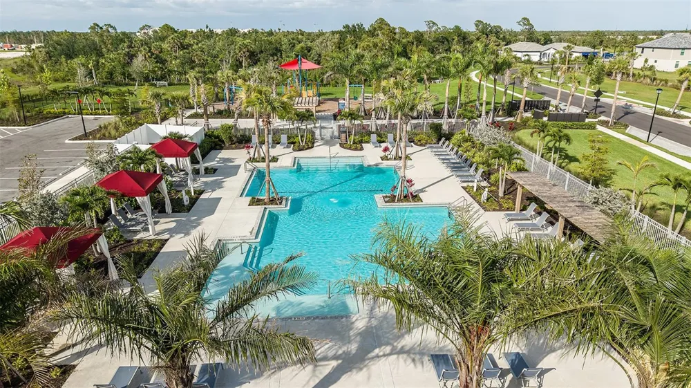 17420 MOONFLOWER DRIVE #201 Venice, FL 34293