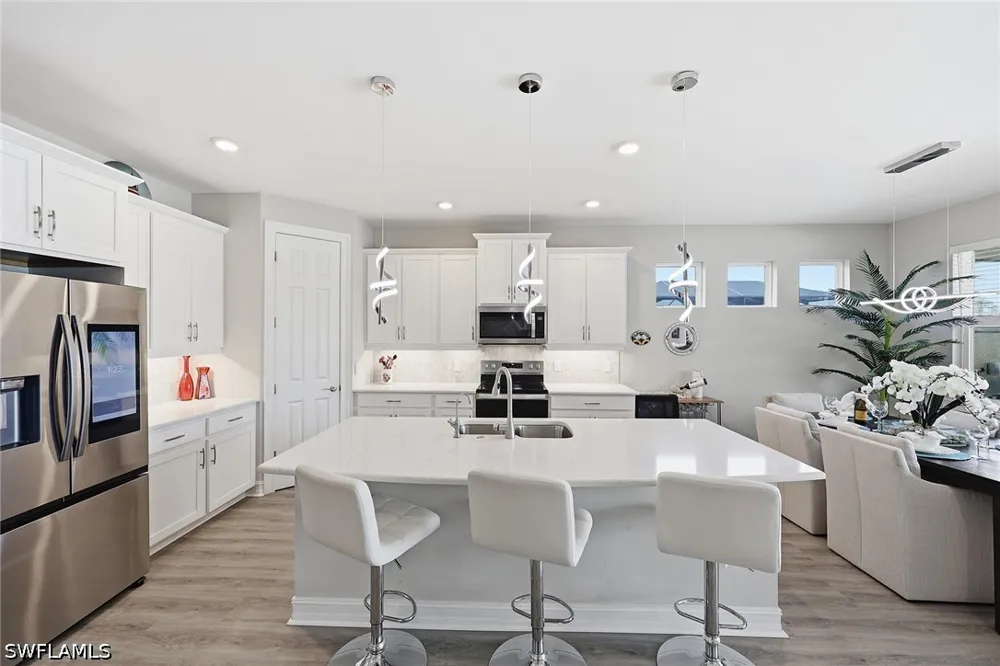 Ensenada Drive Naples, FL 34114