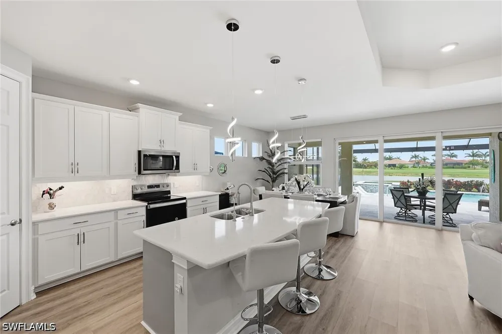 Ensenada Drive Naples, FL 34114