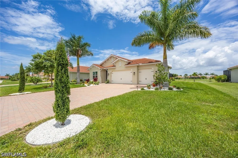 Ensenada Drive Naples, FL 34114