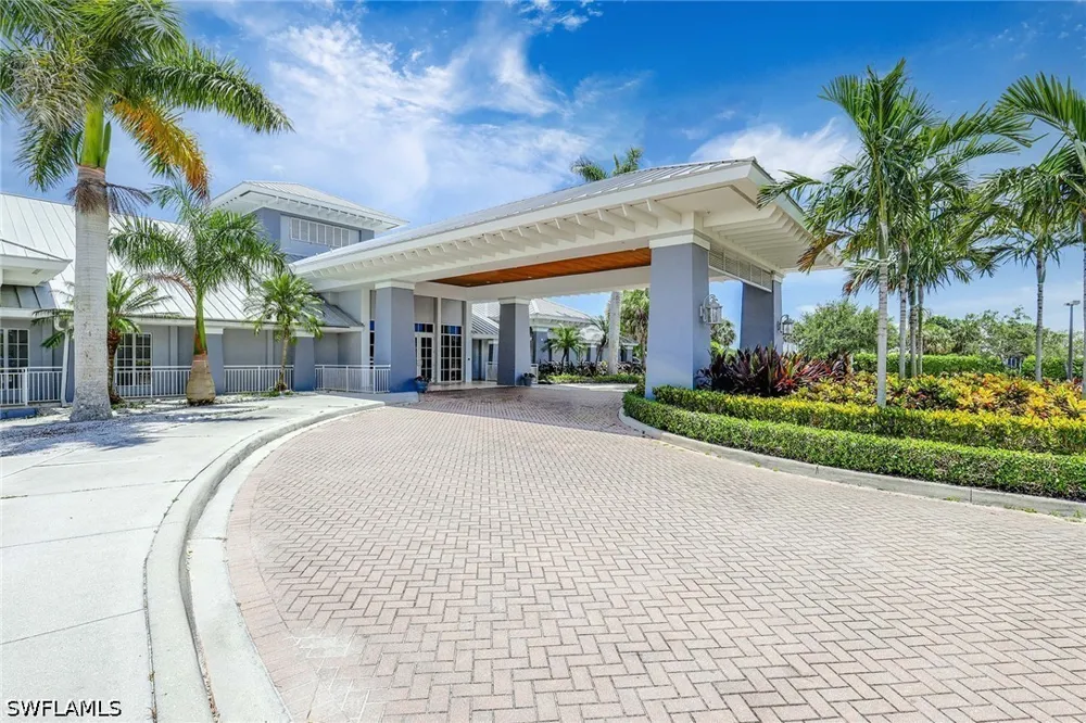 Ensenada Drive Naples, FL 34114