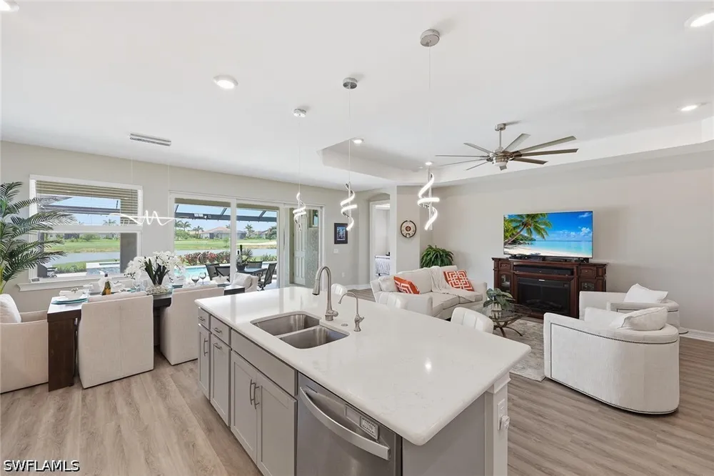 Ensenada Drive Naples, FL 34114