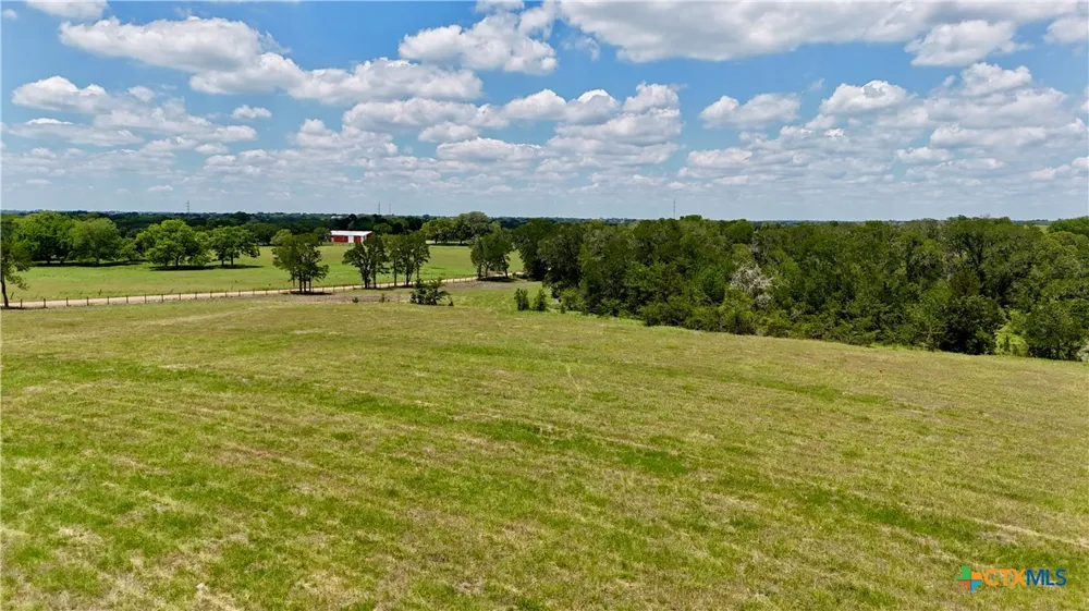 2340 Langdon Road Weimar, TX 78962