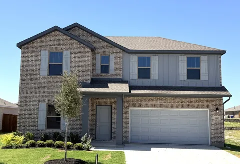 3807 Brewster Lane