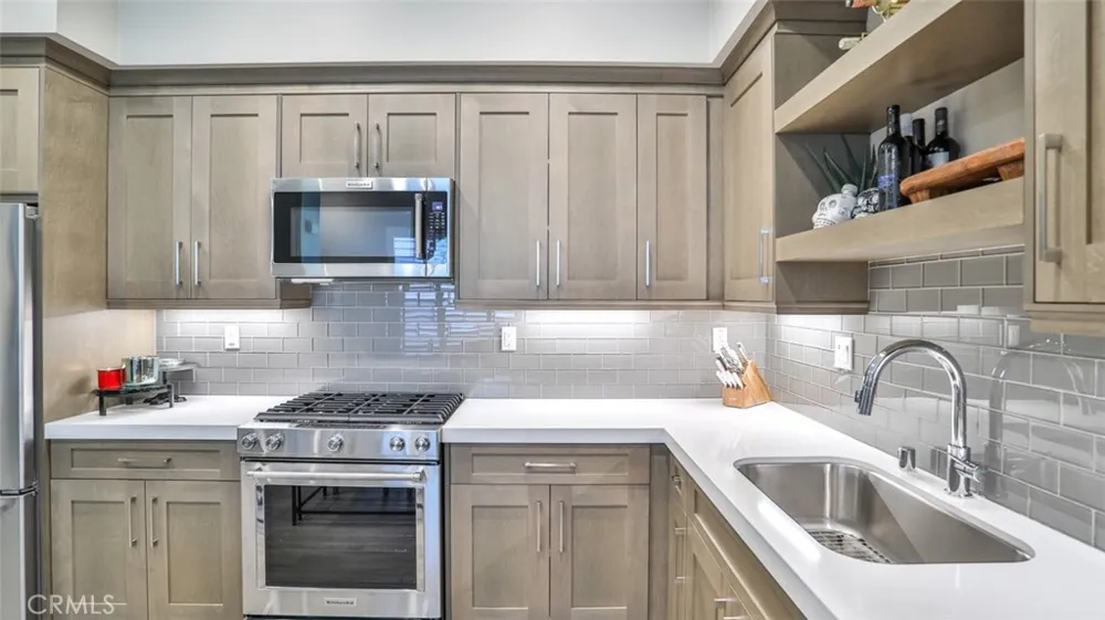 876 Doheny Way Dana Point, CA 92629