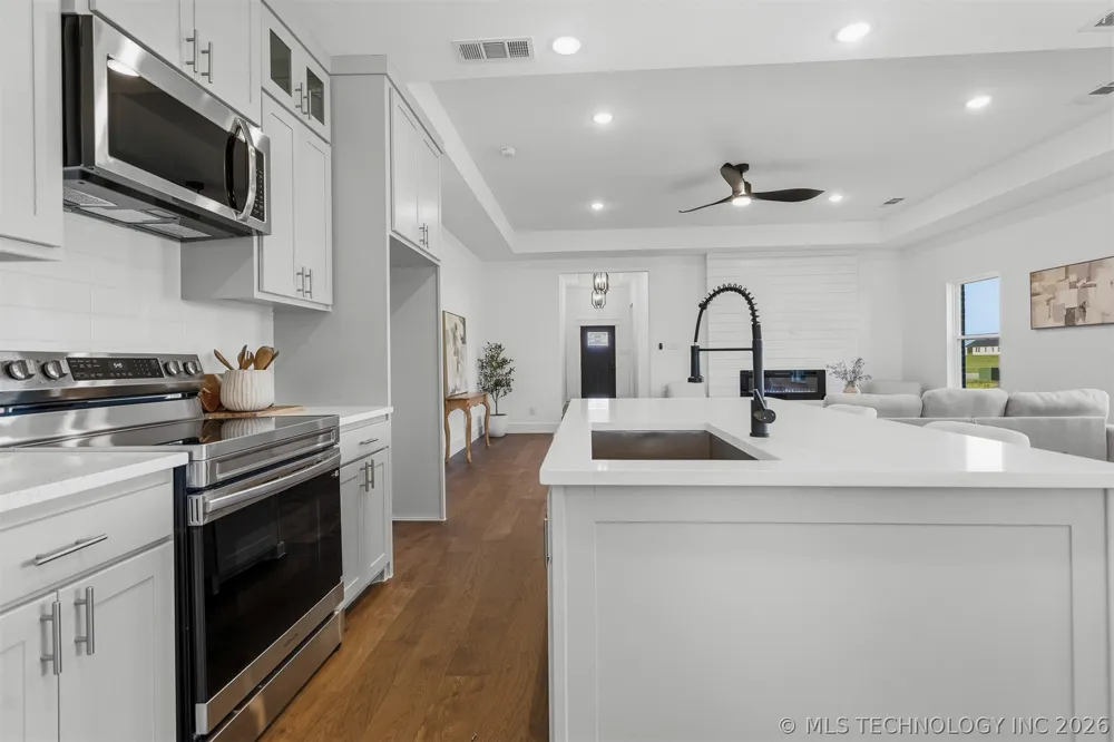12927 Post Oak Circle Marietta, OK 73448