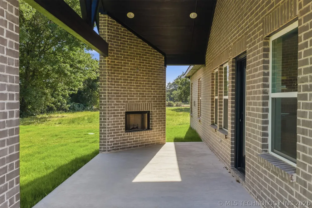 12927 Post Oak Circle Marietta, OK 73448