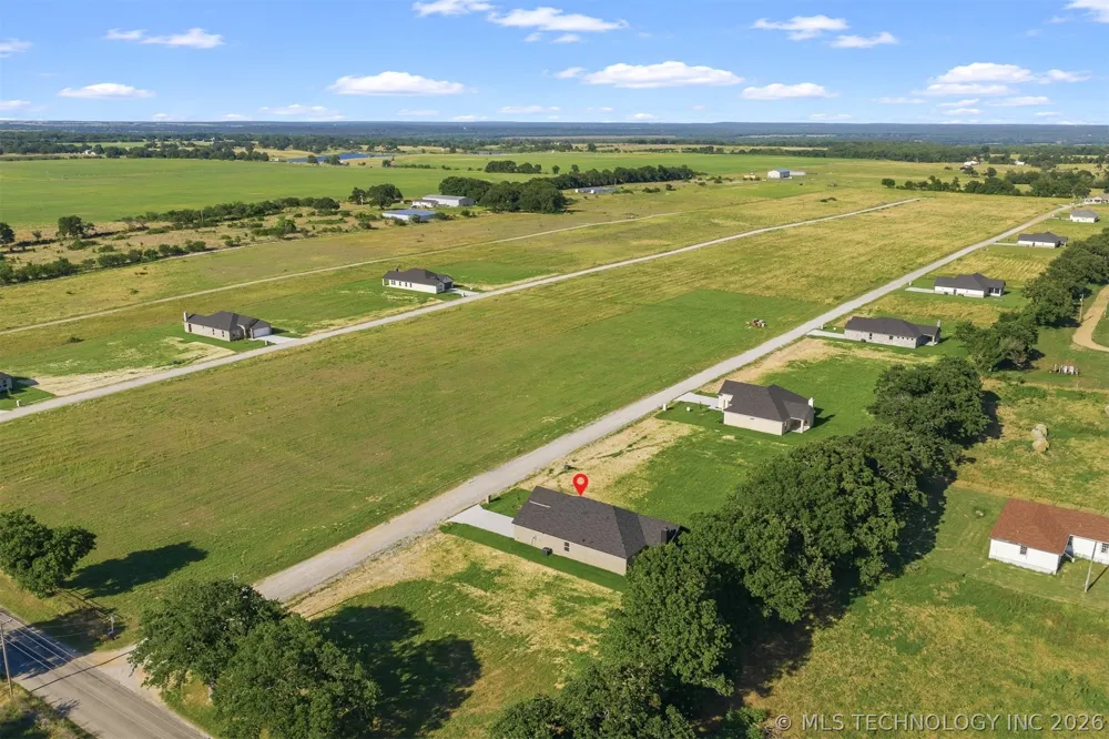 12927 Post Oak Circle Marietta, OK 73448