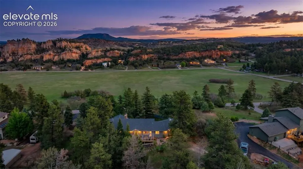 7815 Red Rock Circle Larkspur, CO 80118