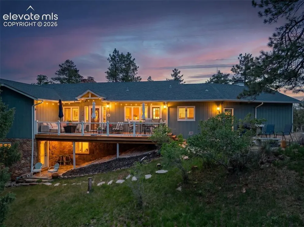 7815 Red Rock Circle Larkspur, CO 80118