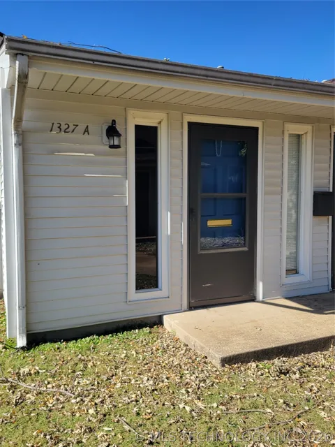1327 E 38th Street #A