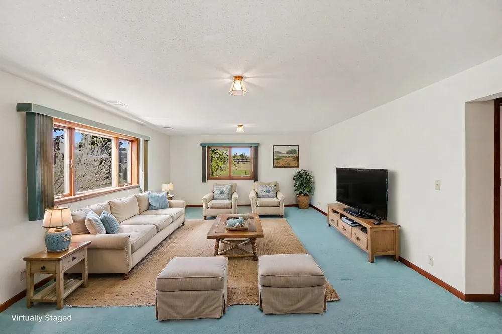 2861 W Polk Road Hart Township, MI 49420