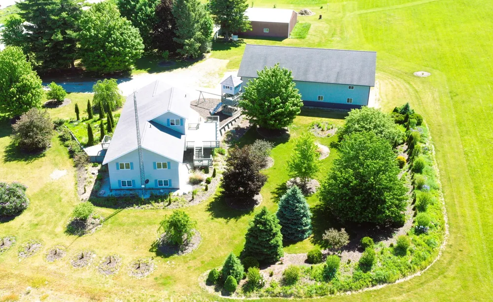 2861 W Polk Road Hart Township, MI 49420