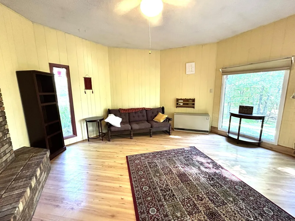 13076 Pine Vista Drive Gonvick, MN 56644