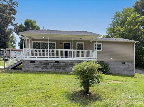 313 Black Street