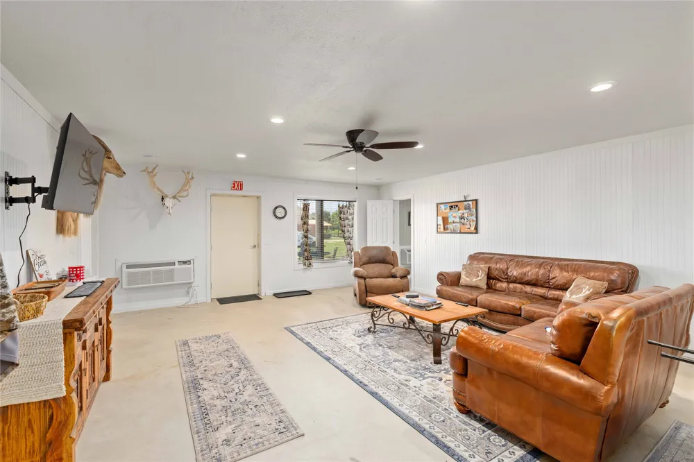 1797 FM 1026 Coleman, TX 76834