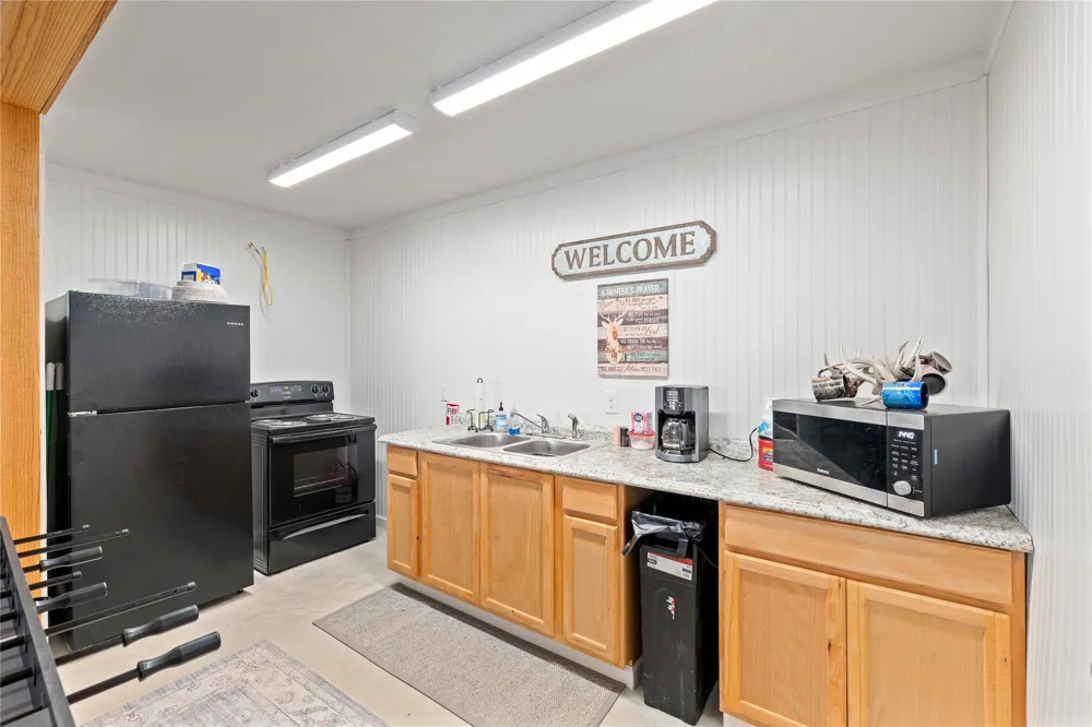 1797 FM 1026 Coleman, TX 76834