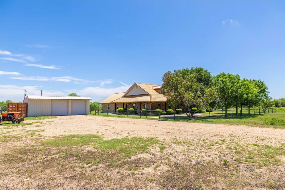 1797 FM 1026 Coleman, TX 76834