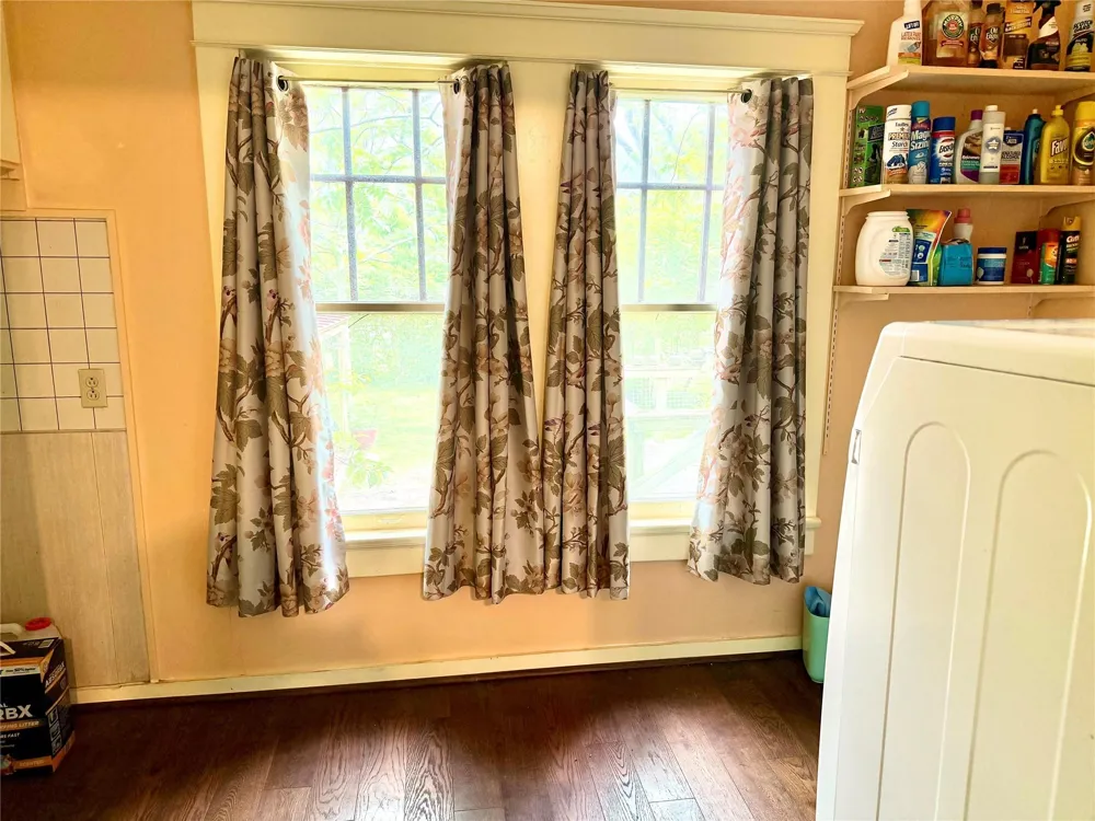 607 W Fox Street Caldwell, TX 77836