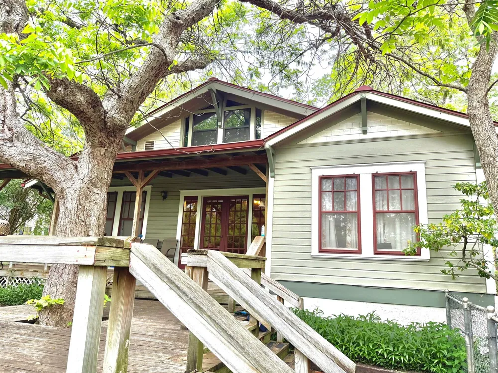 607 W Fox Street Caldwell, TX 77836
