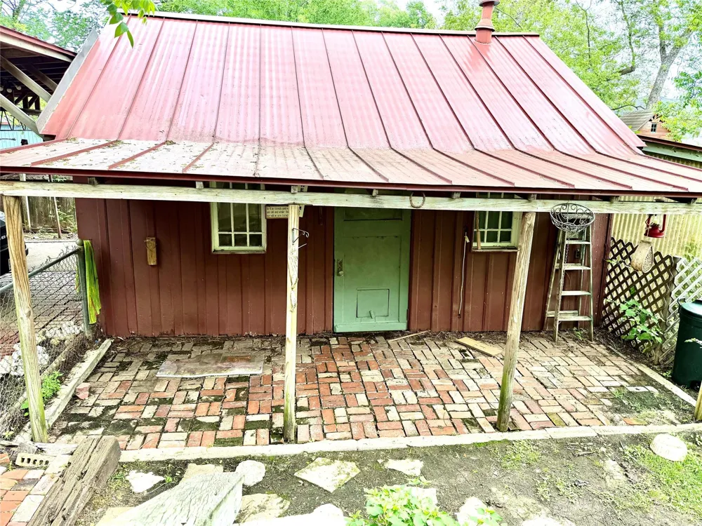 607 W Fox Street Caldwell, TX 77836