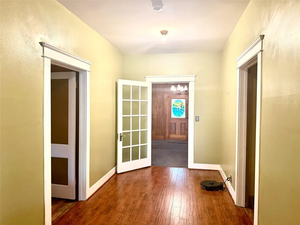 607 W Fox Street Caldwell, TX 77836