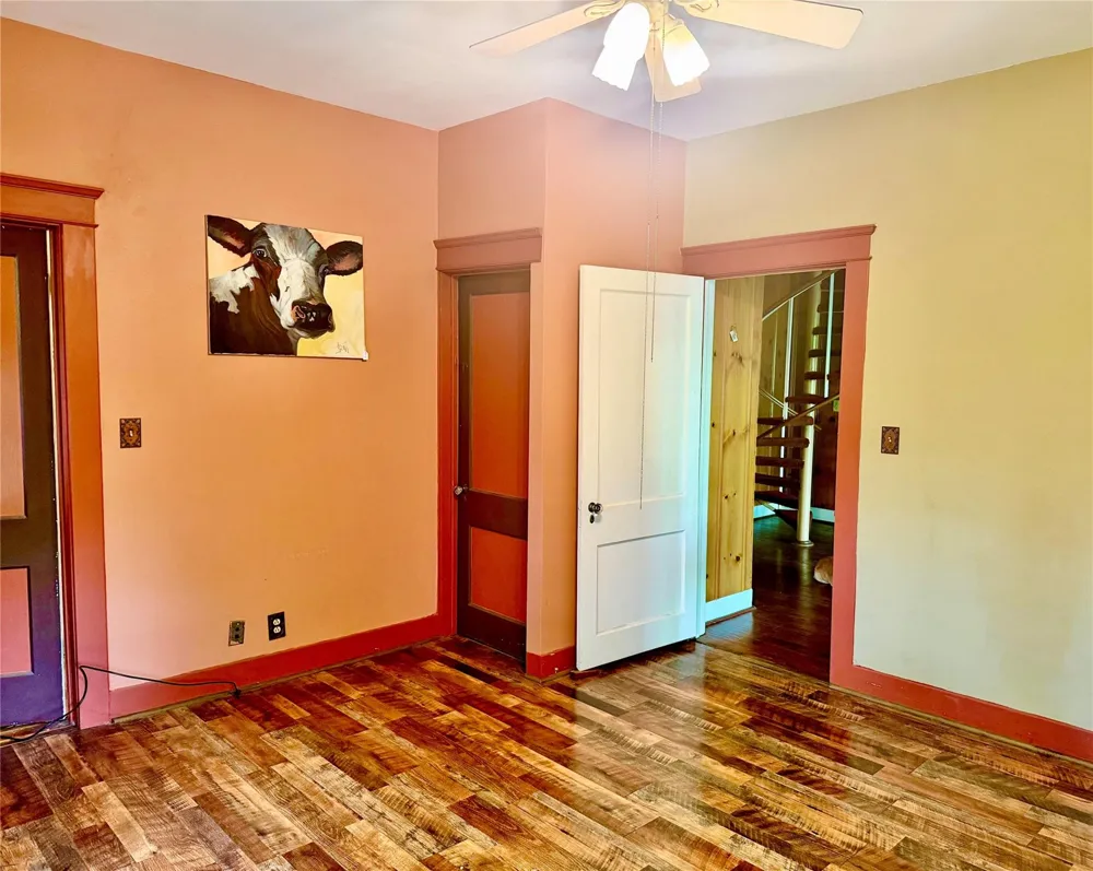 607 W Fox Street Caldwell, TX 77836